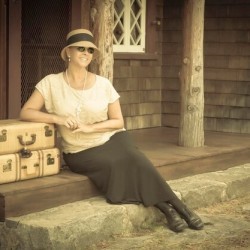 Swinging Sixties: For those who thrive on social change, vibrant music, and groundbreaking fashion, the 1960s' revolutionary spirit and artistic explosion are your ideal match.