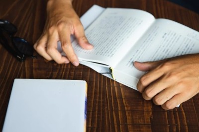 Unforgettable Stories That Warm the Heart and Inspire: From Adventures in Shenzhen to Acts of Heroism