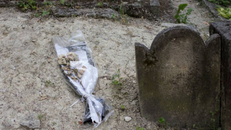 She Found a Message Carved Into Her Husband’s Grave—Now Everything’s in Question