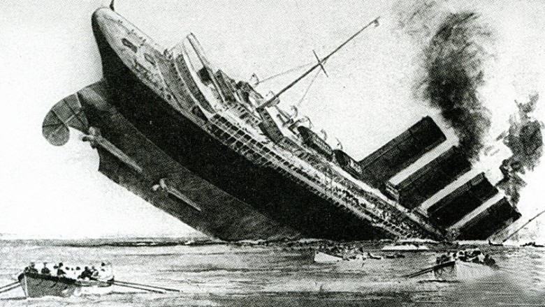 24 Most Famous Sunken Shipwrecks Around the World