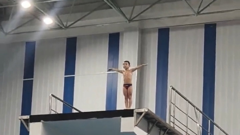 The Perfect Jump: Gravity-Defying Moments You Have to See!