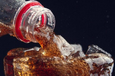 The Hidden Risks of Heat and Carbonated Drinks on Your Health