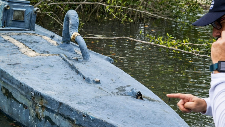 SHOCKING DNA-STYLE REVELATION: Reporter Finds POISON Barrels in Abandoned Boat – The Secret That Nearly Killed a Town!